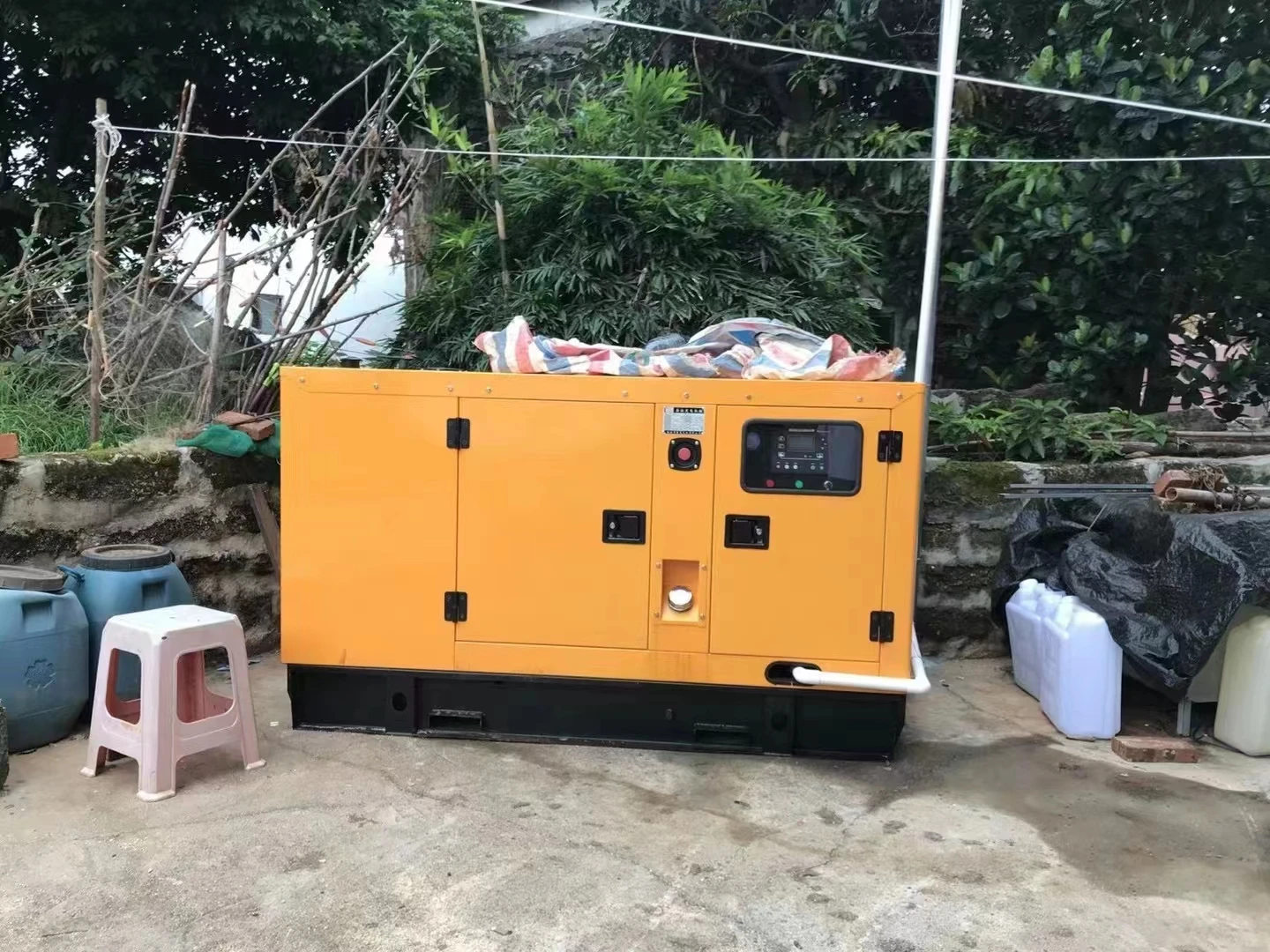 Seleccionar el generador adecuado de 100kva para un suministro el&eacute;ctrico industrial fiable