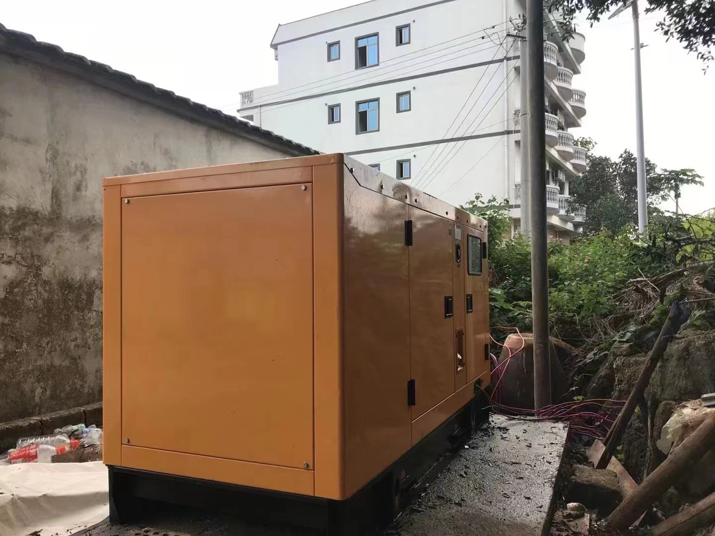 Seleccionar el generador adecuado de 100kva para un suministro eléctrico industrial fiable