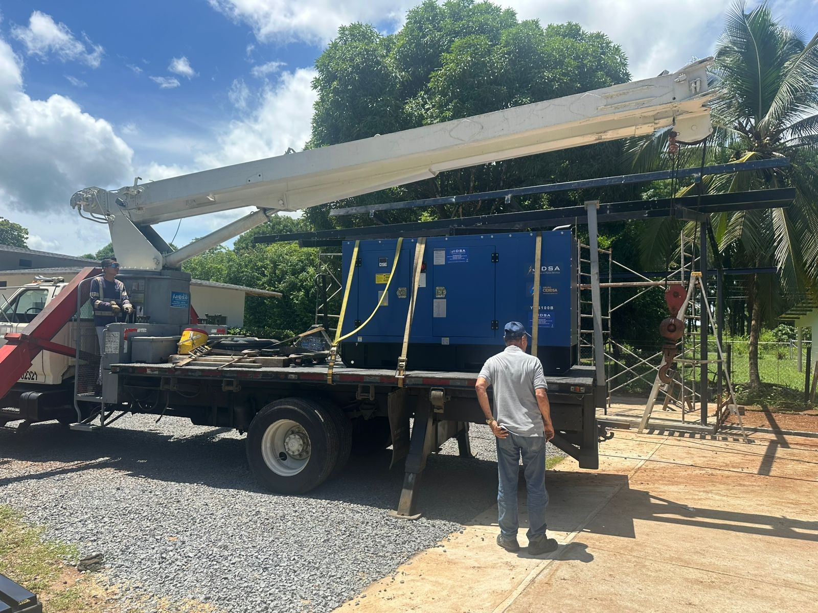 Localización de proveedores fiables para generadores diésel silenciosos Cummins en mercados industriales